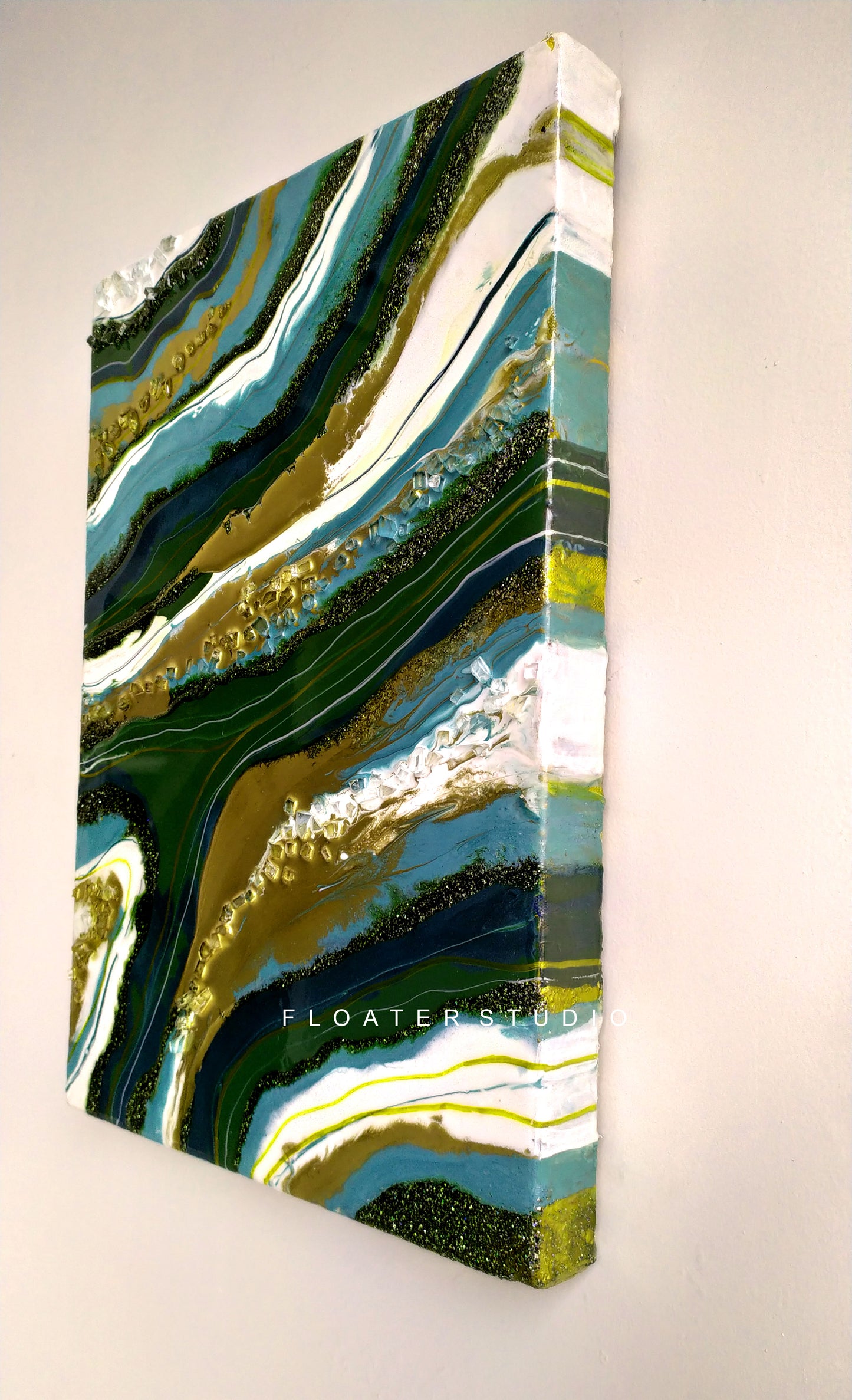 Resin wall Art, Resin Geode Painting for Home Décor, Green, Golden or White Color Panel (Customization Available)